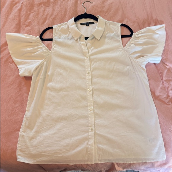 Antonio Melani white cold shoulder shirt puffy sleeves size M - Picture 5 of 8